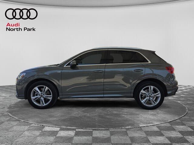 2022 Audi Q3