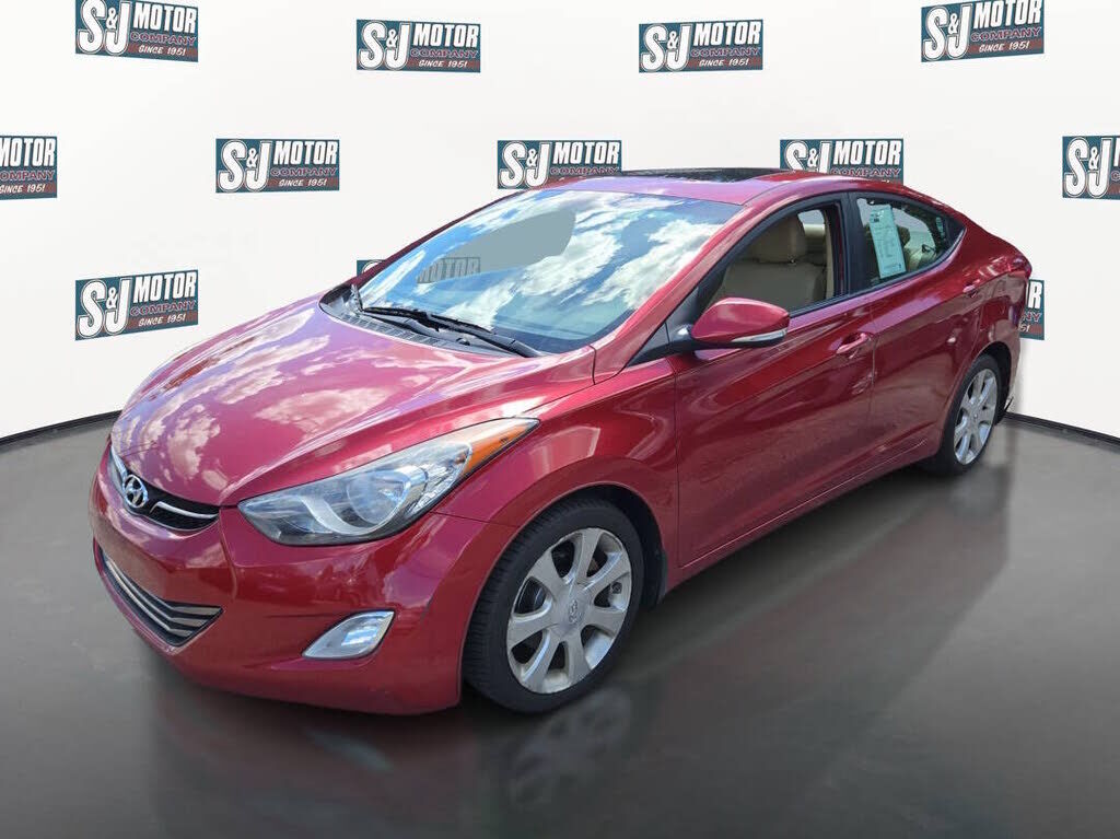 2012 HYUNDAI Elantra