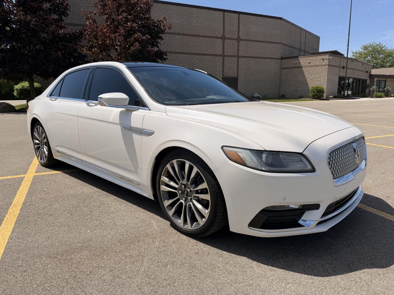 2017 LINCOLN Continental