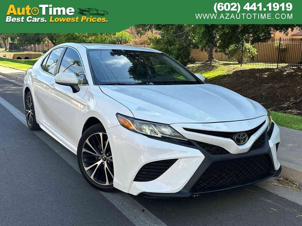 2018 TOYOTA Camry