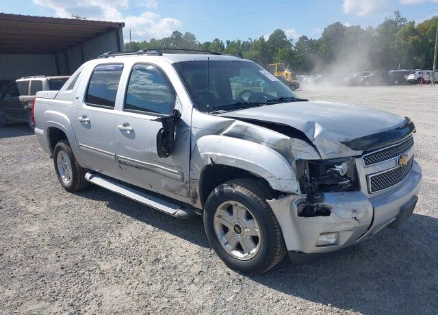 2012 CHEVROLET Avalanche