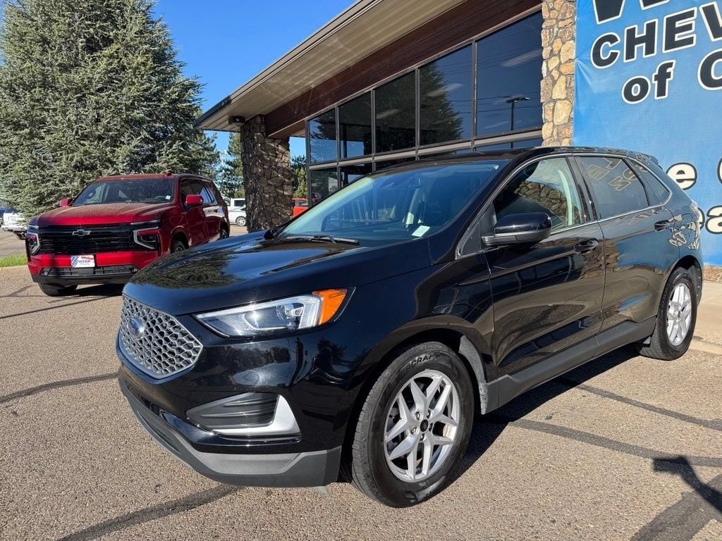 2024 FORD Edge