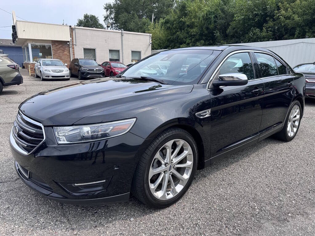 2019 FORD Taurus