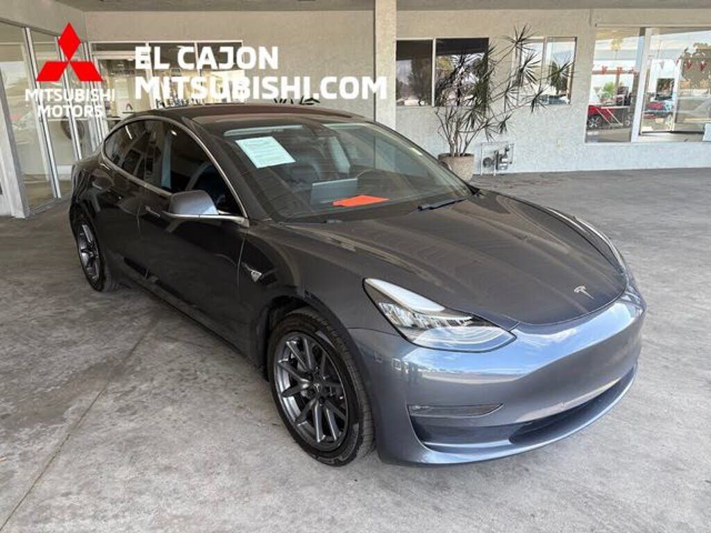 2017 TESLA Model 3
