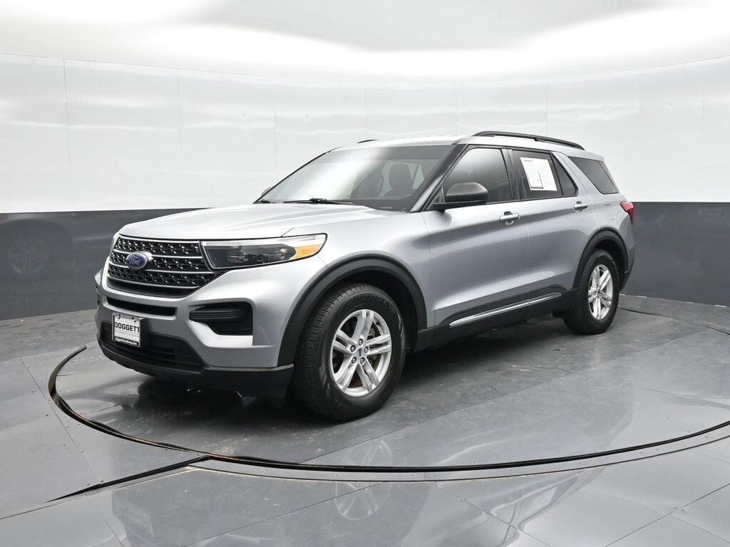 2021 FORD Explorer