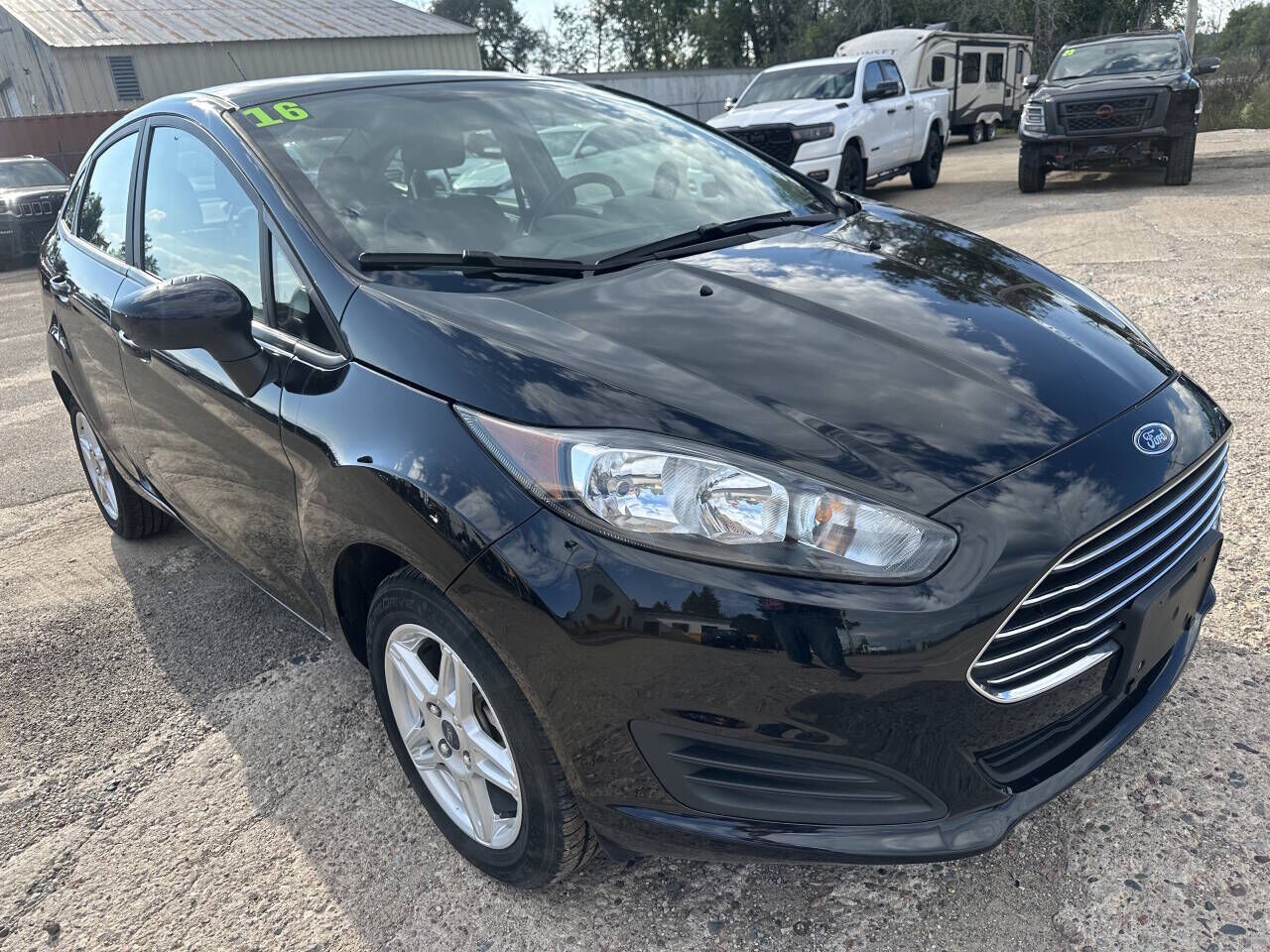 2016 FORD Fiesta