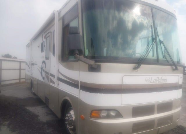 2002 WORKHORSE W22
