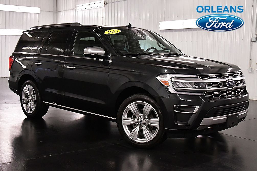 2023 FORD Expedition