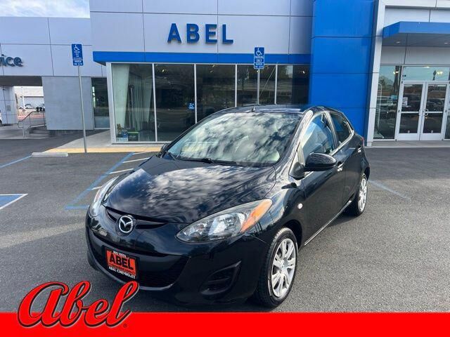 2014 MAZDA Mazda2