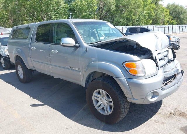 2004 TOYOTA Tundra