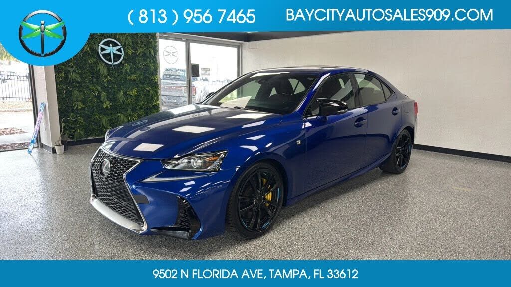 2017 LEXUS IS