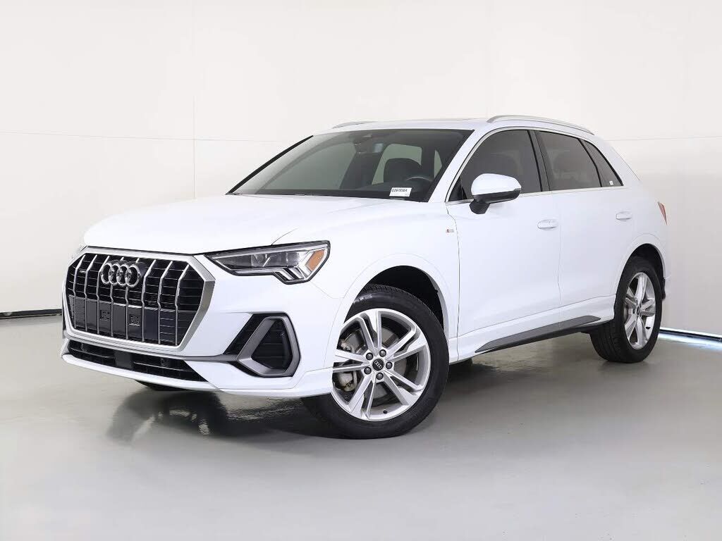 2024 AUDI Q3