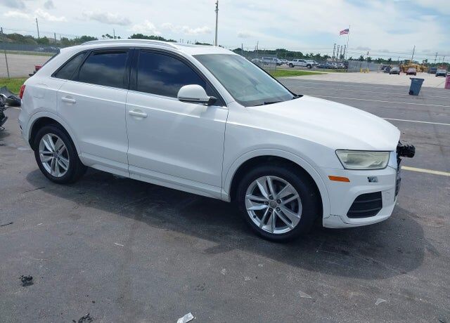 2016 AUDI Q3