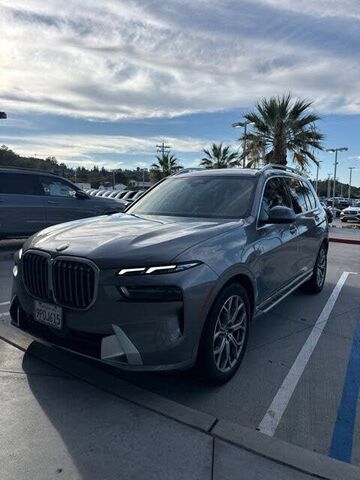 2024 BMW X7