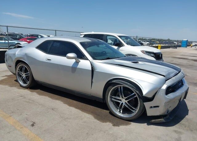 2010 DODGE Challenger