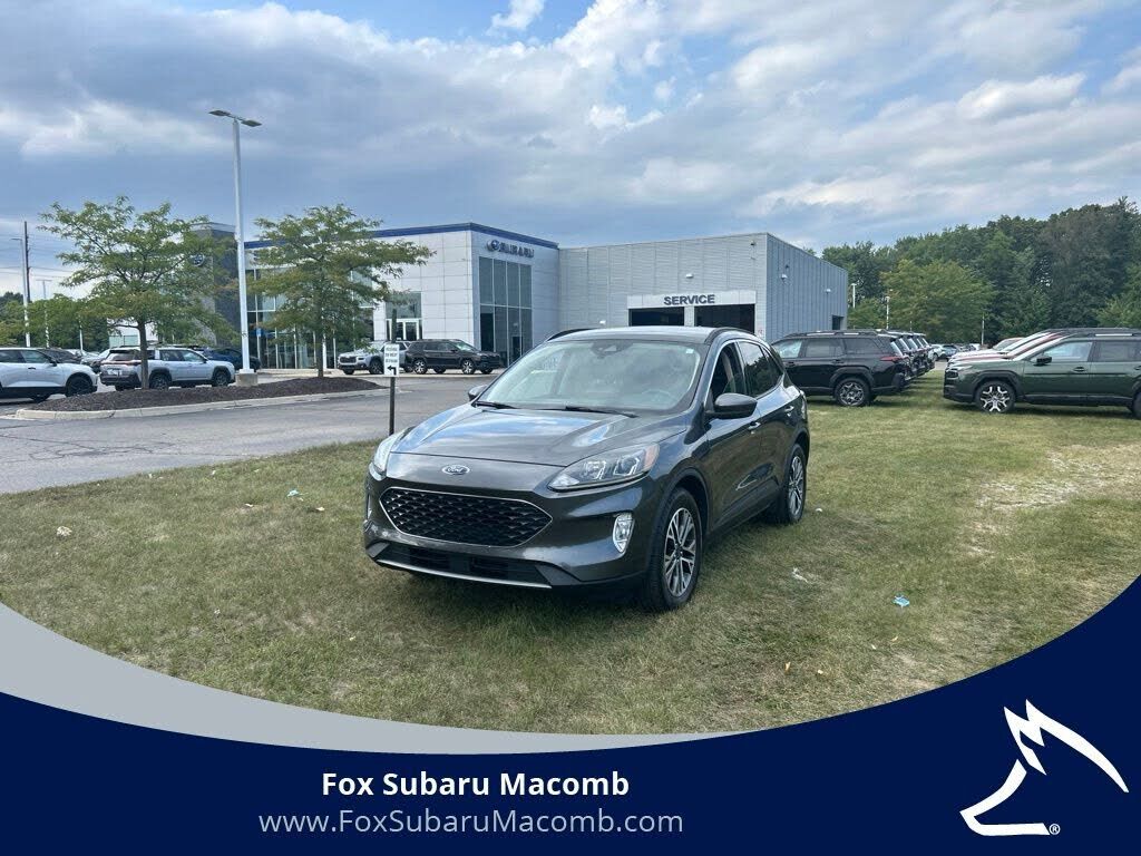 2020 FORD Escape