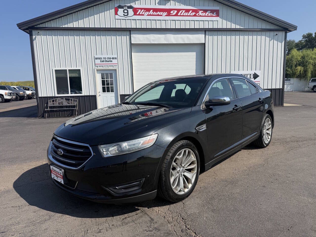 2014 FORD Taurus