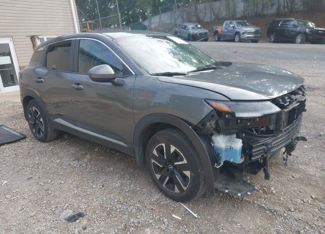 2025 NISSAN Kicks
