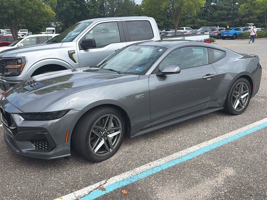 2025 FORD Mustang