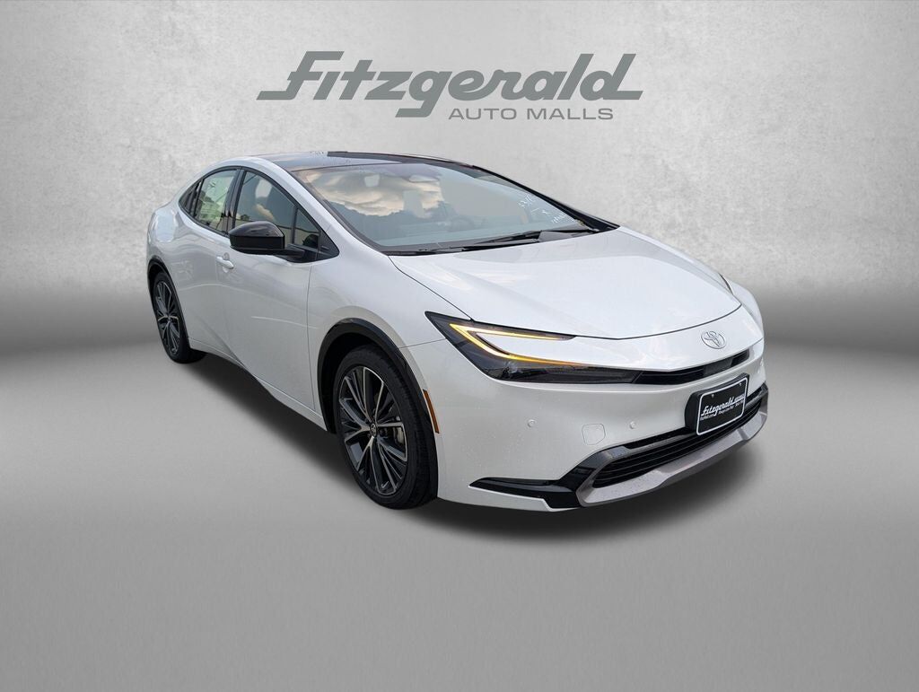 2027 TOYOTA PRIUS