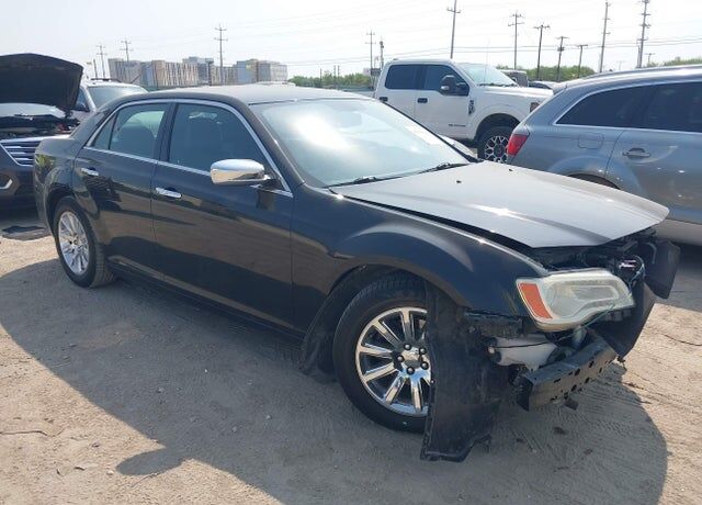 2012 CHRYSLER 300