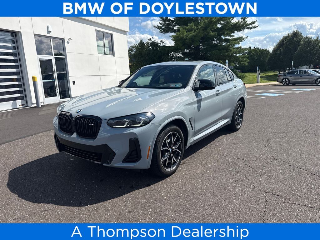 2025 BMW X4
