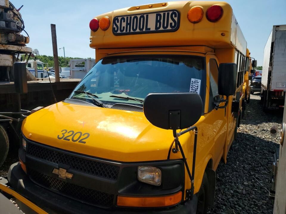 2011 CHEVROLET Express
