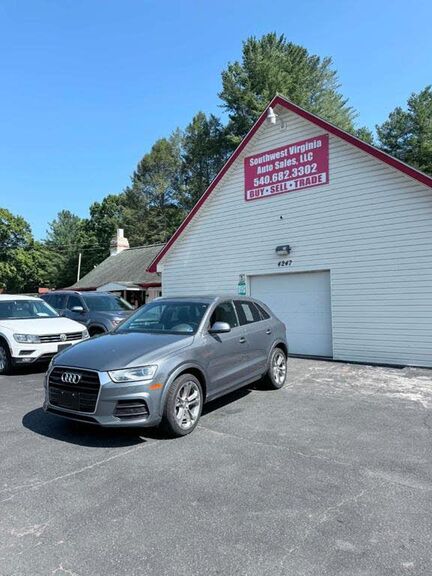 2016 AUDI Q3