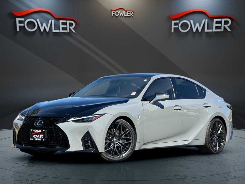 2023 LEXUS IS