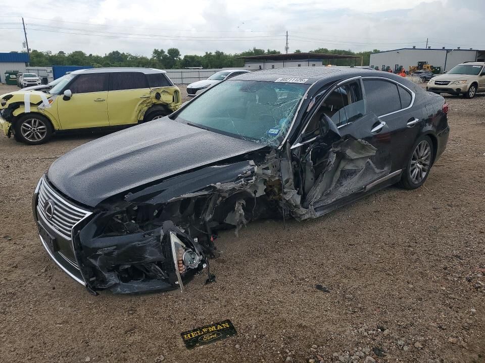 2013 LEXUS LS