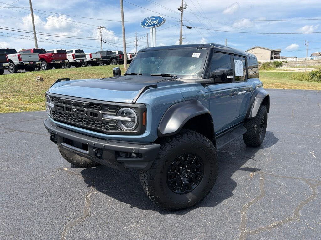 2023 FORD Bronco