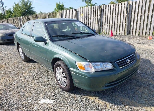 2001 TOYOTA Camry
