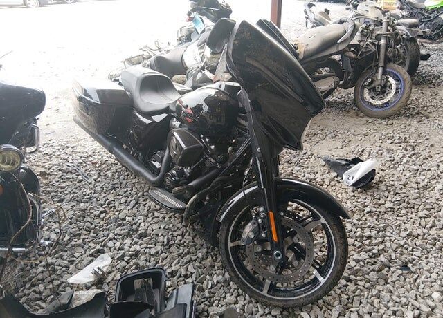 2025 HARLEY DAVIDSON FLHX / Street Glide