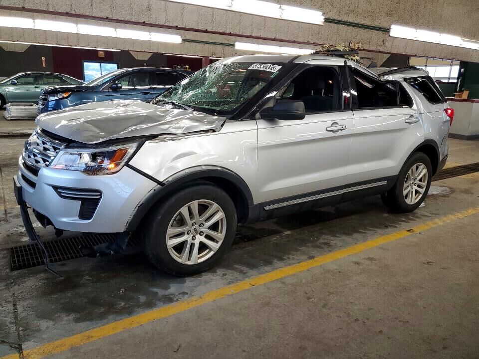 2019 FORD Explorer