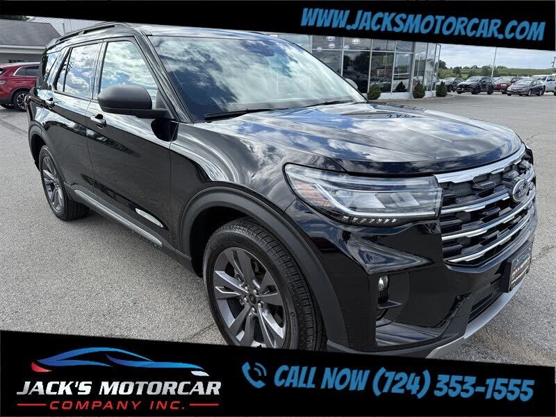 2025 FORD Explorer
