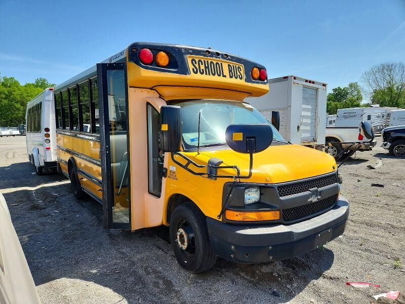 2013 CHEVROLET Express
