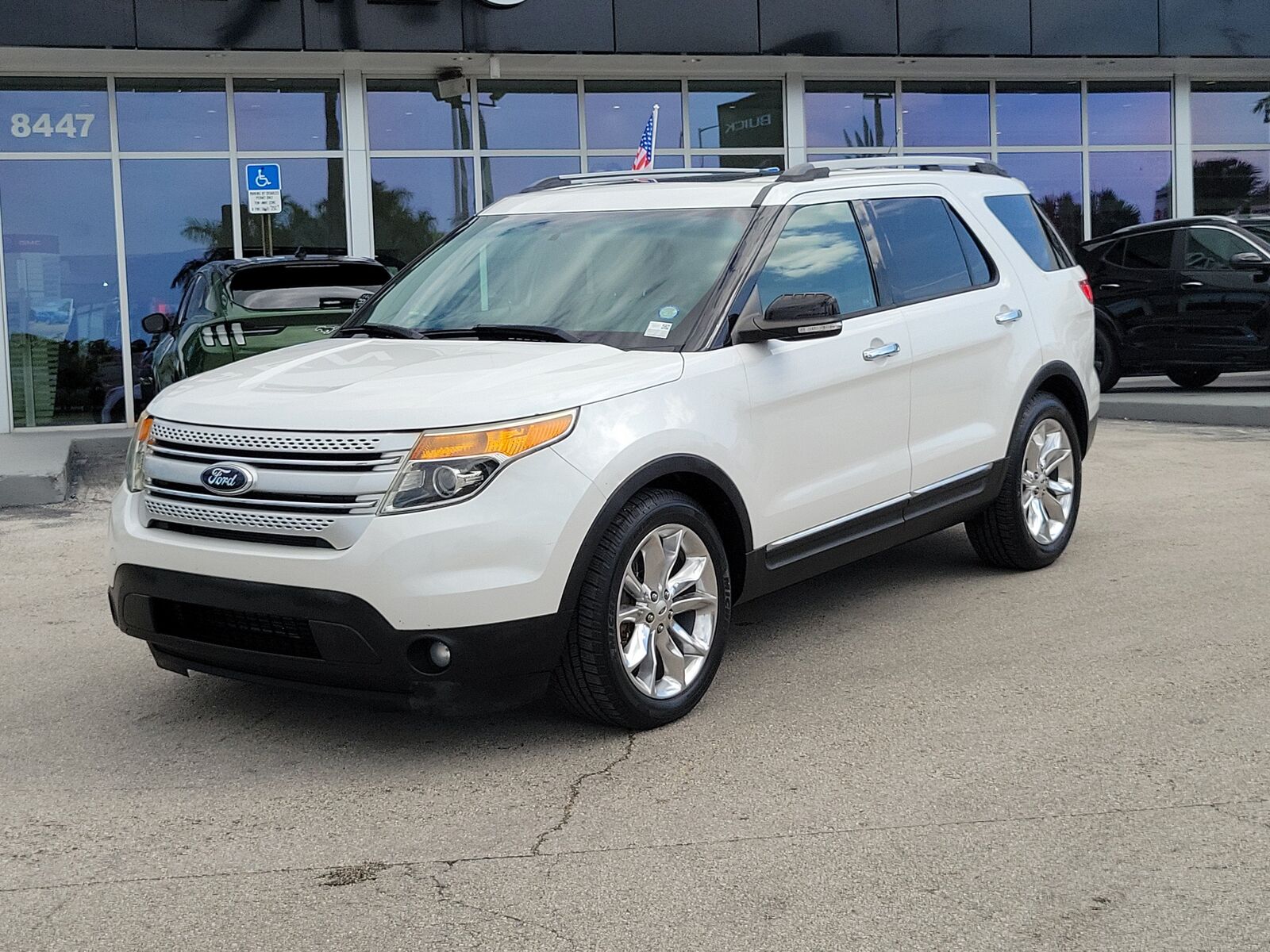 2013 FORD Explorer