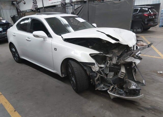 2013 LEXUS IS