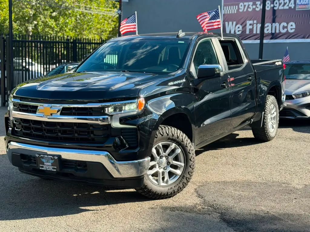 2023 CHEVROLET Silverado