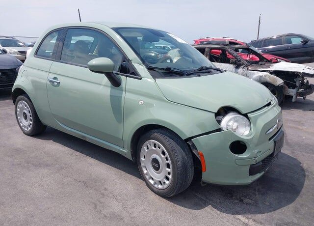 2015 FIAT 500