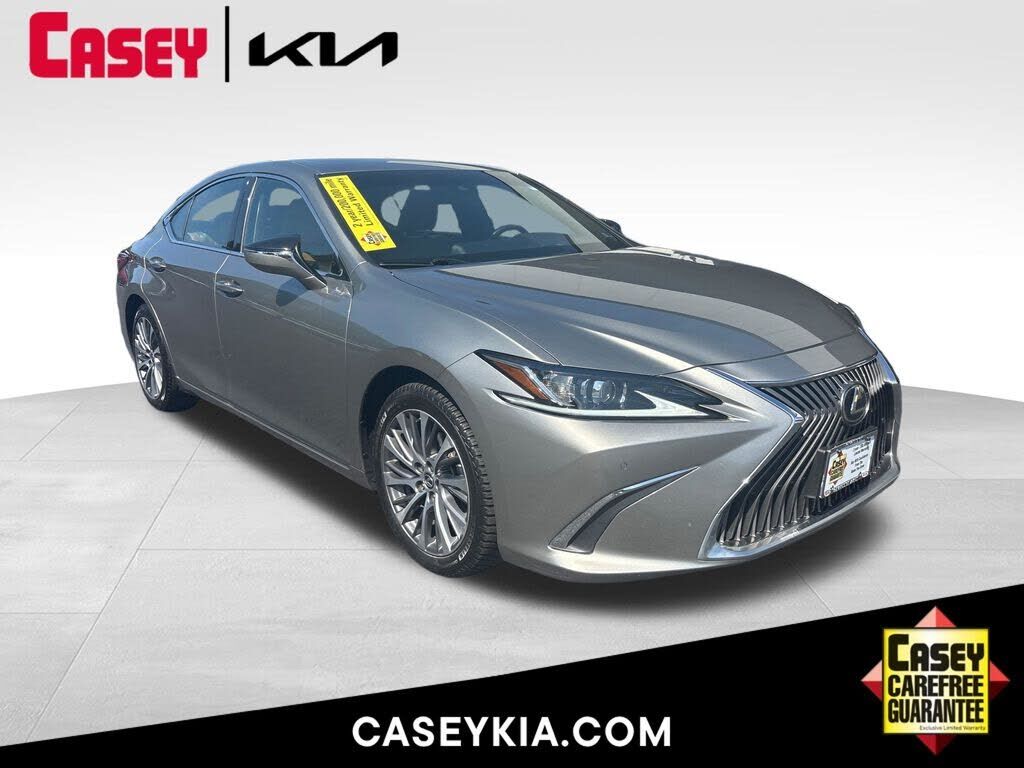 2020 LEXUS ES