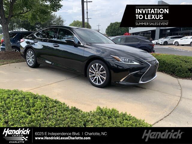2021 LEXUS ES