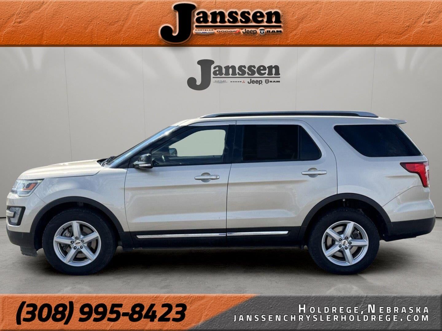 2017 FORD Explorer