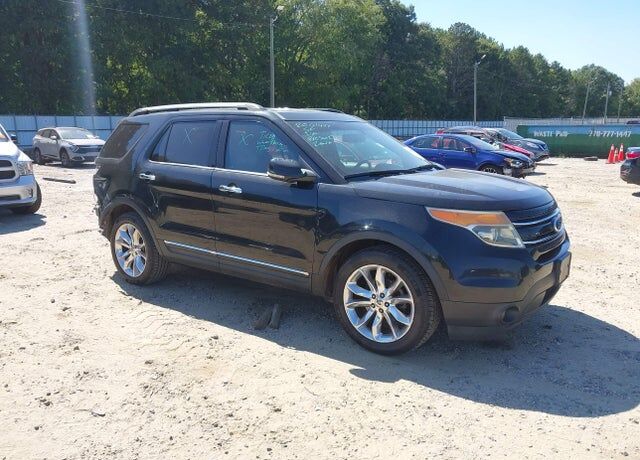 2011 FORD Explorer