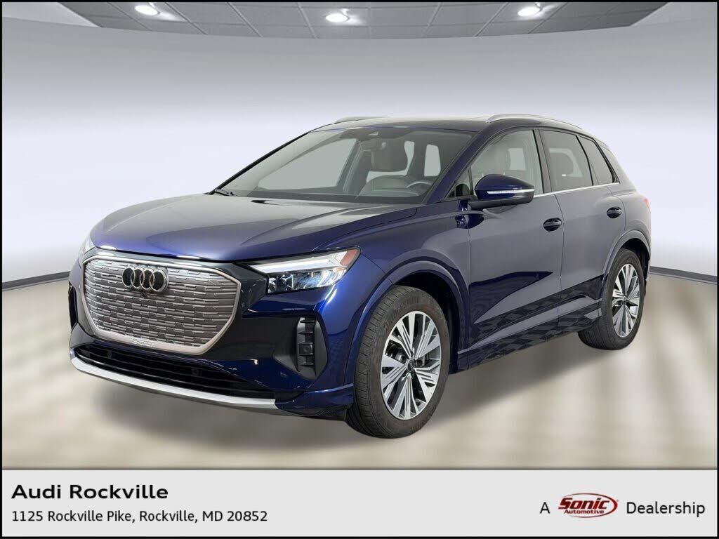 2023 AUDI Q4