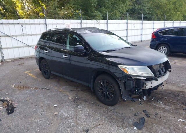 2016 NISSAN Pathfinder