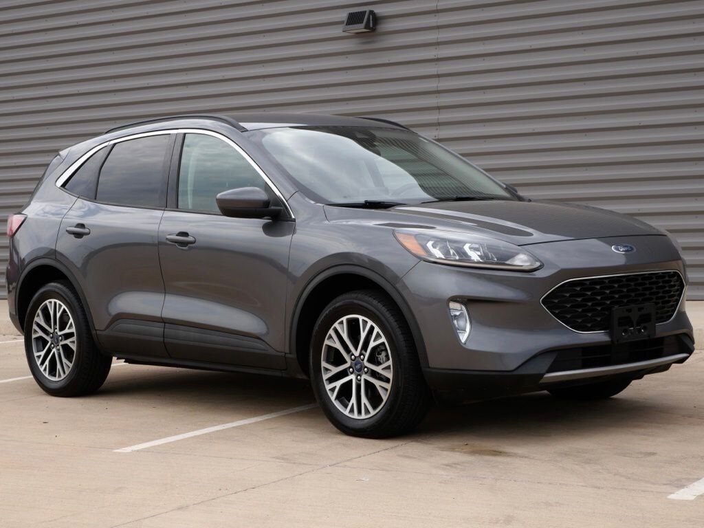 2021 FORD Escape