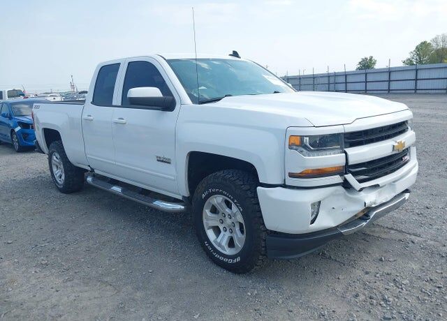 2018 CHEVROLET Silverado