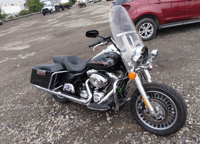 2012 HARLEY DAVIDSON Road King 103