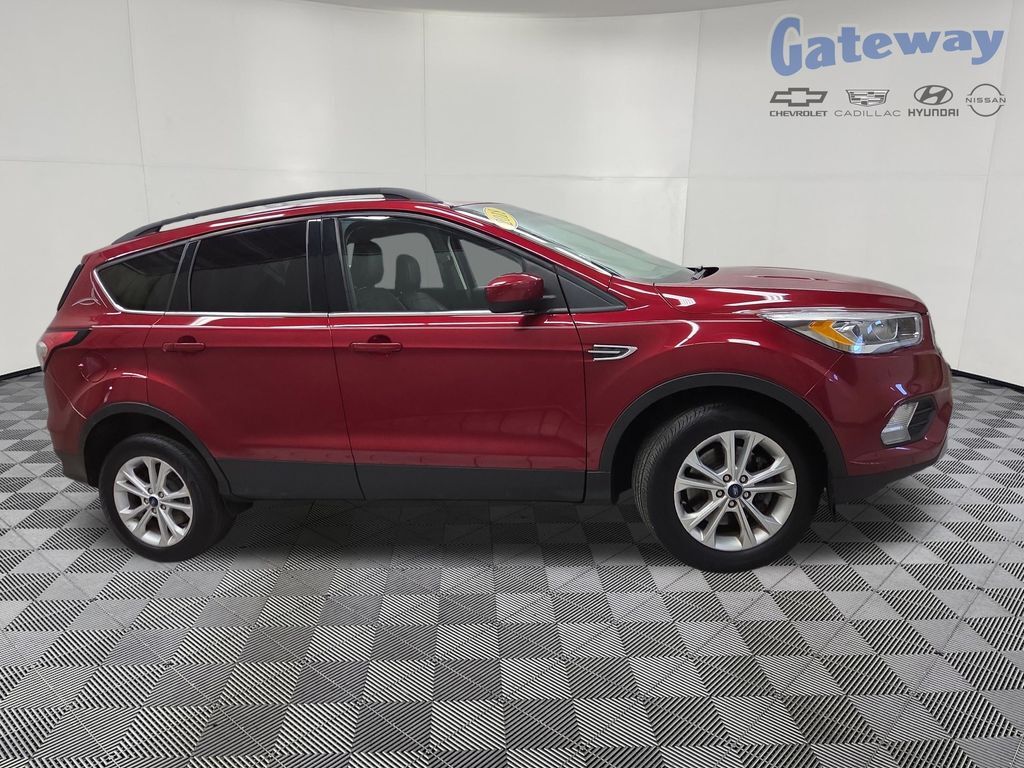 2018 FORD Escape